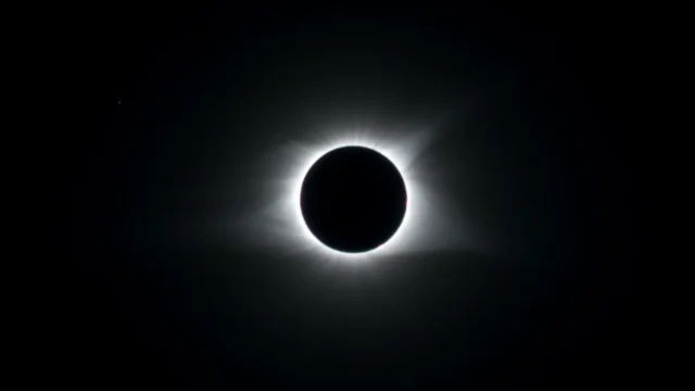 Quando será o eclipse solar total de 2027 e onde ele poderá ser visto?