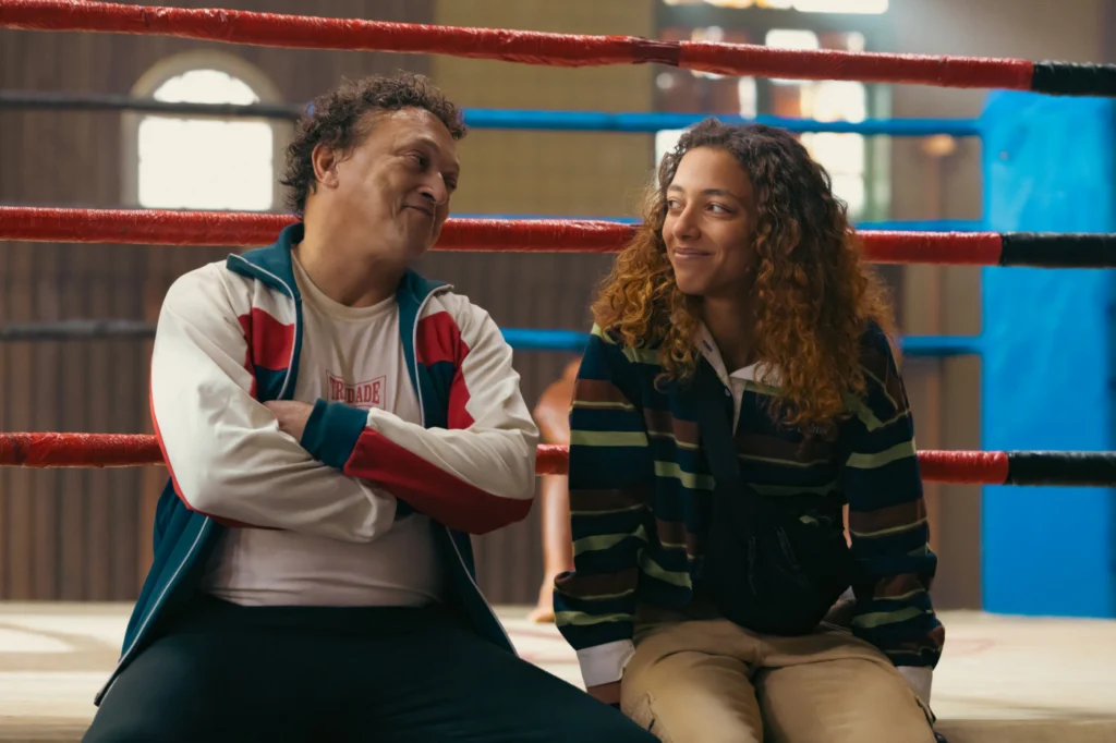 Fúria. (L to R) Fabio Lago as Toni, Alice Carvalho as Gabriela in Fúria. Courtesy of Netflix © 2026