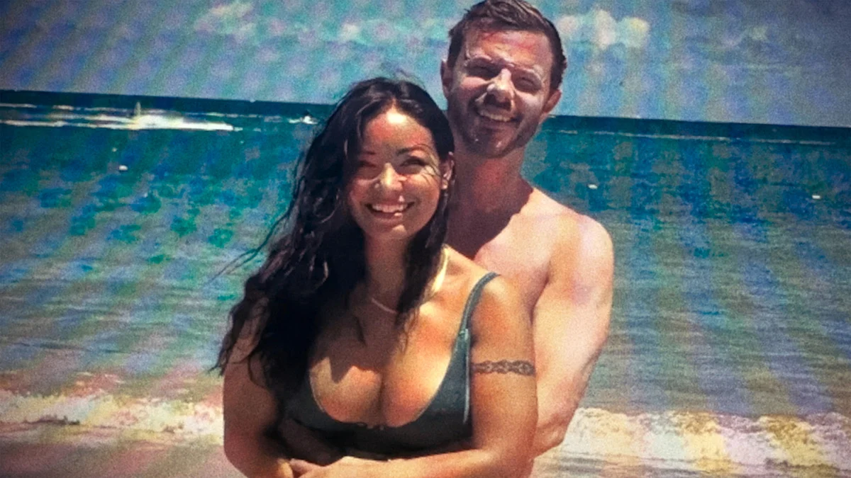 Mica Miller e John-Paul Miller juntos em fotografia exibida no documentário