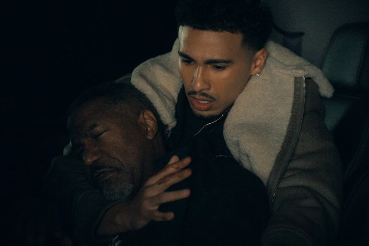 Angel socorre Horace no final de Beauty in Black temporada 3