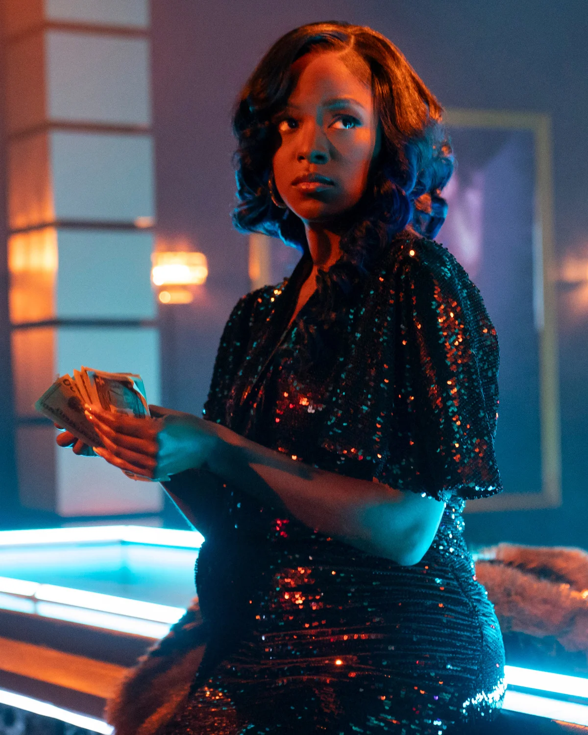 Amber Reign Smith como Rain em Beauty in Black
