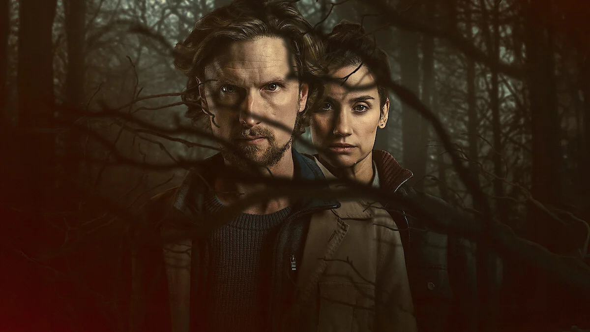 Detetives de O Homem das Castanhas em imagem da Netflix