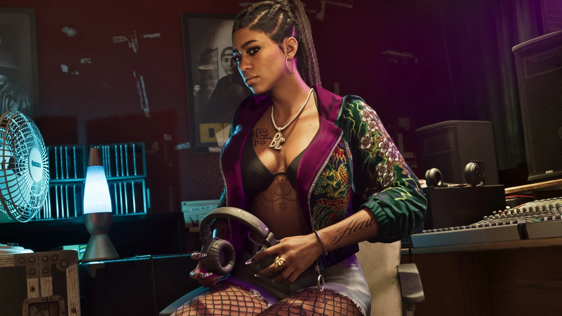 Real Dimez grava música em um estúdio de Vice City em GTA 6