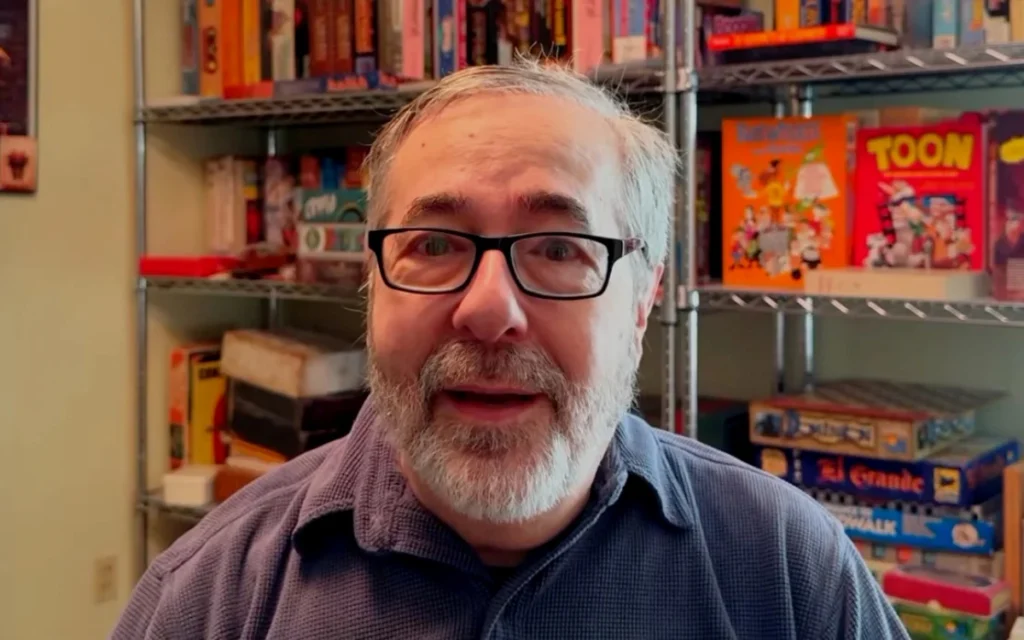 Criador de Deus Ex se aposenta após quase 44 anos: “já não é tão divertido para mim”
