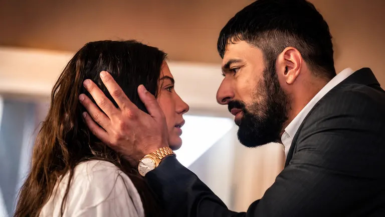 Farah deixou saudade? Veja como fazer sua própria série turca com IA