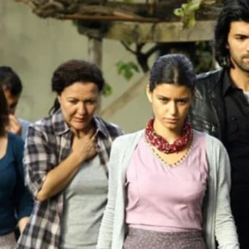 Fatmagül na Netflix: guia das temporadas e resumo completo
