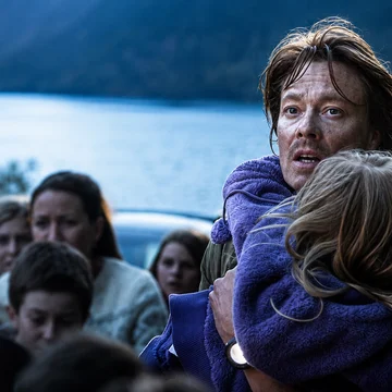 Filme nº 1 da Netflix dá apenas 10 minutos para uma cidade fugir de um tsunami