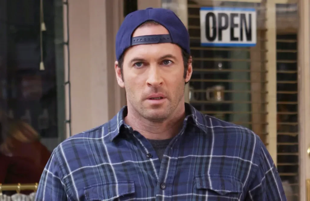 Scott Patterson vive Luke Danes