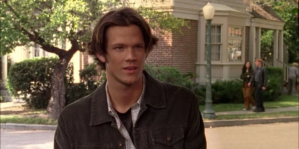 Jared Padalecki é Dean Forester