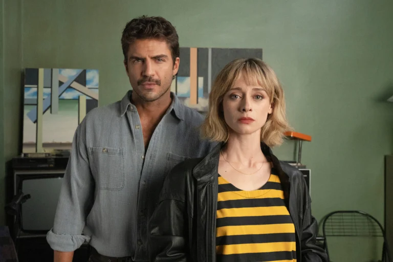 Nova série espanhola da Netflix acompanha mulher que comandou um cartel nos anos 90