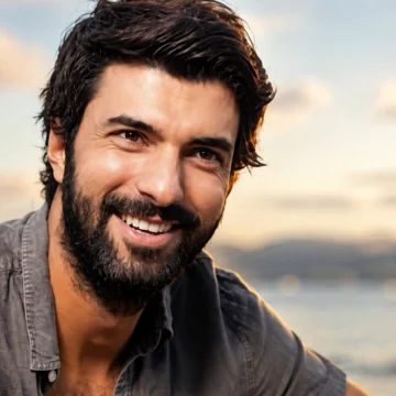 Mal chegou à Netflix como Kerim e Tahir, e Engin Akyürek já tem nova temporada em gravação