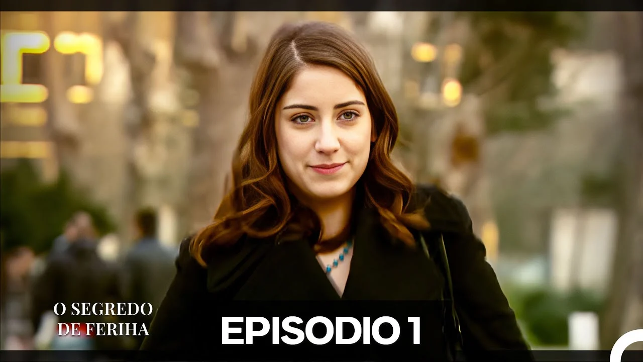 Hazal Kaya e Çağatay Ulusoy em O Segredo de Feriha