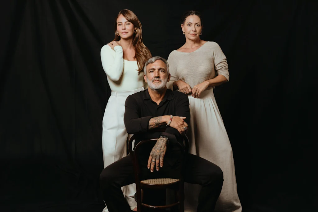 Netflix começa a gravar novo novelão brasileiro com Paolla Oliveira e Fabiula Nascimento