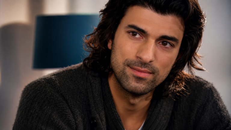 Se você gostou de Tahir em Meu Nome é Farah, prepare-se para conhecer o outro grande papel de Engin Akyürek