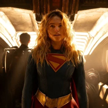 Supergirl virou um dos maiores fracassos da DC — mas o que deu errado?