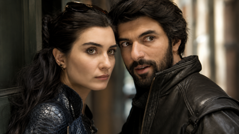 Tahir e Ada de Uma Nova Mulher já foram um casal em outra novela e ela está grátis no YouTube