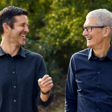 Hoje termina a era Tim Cook: quem é John Ternus, novo CEO da Apple
