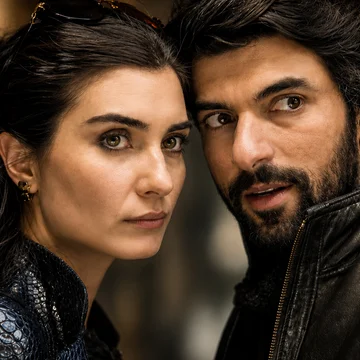 Tuba Büyüküstün além de Uma Nova Mulher: estas são as 5 novelas que você precisa conhecer