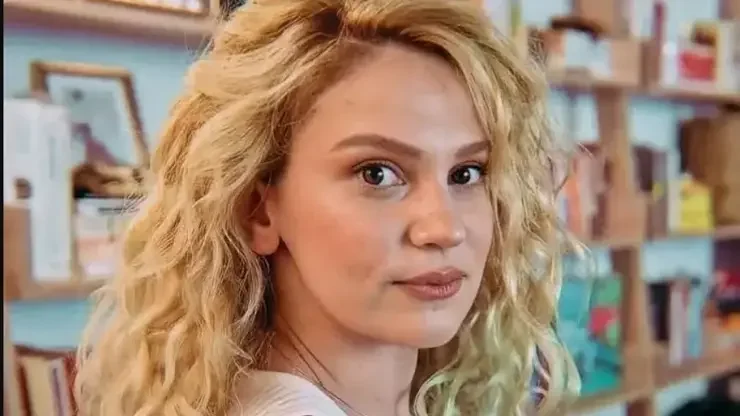 Farah Zeynep Abdullah 