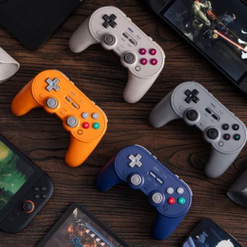 Pro 3 combina analógicos simétricos, TMR e compatibilidade ampla — Foto: 8BitDo/Divulgação