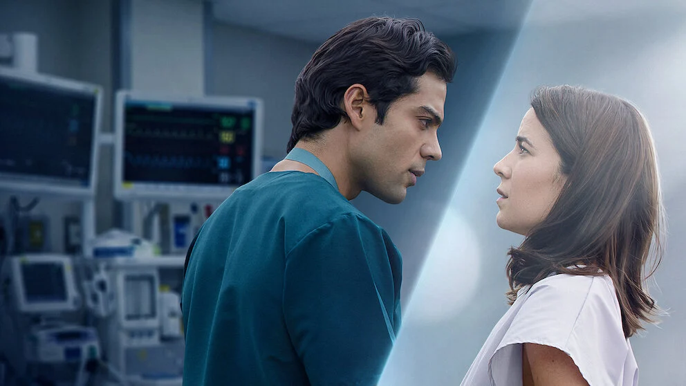 Jerónimo Cantillo como Rafael diante de Anabel em Em Coma