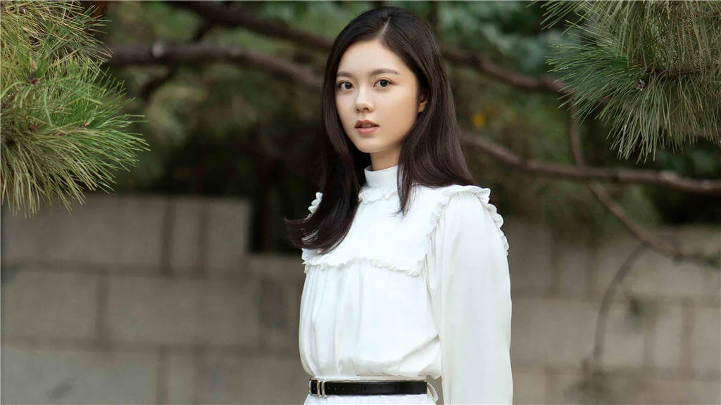 Foto de Zhao Jinmai, que interpreta Xu Chi em Insubstituível