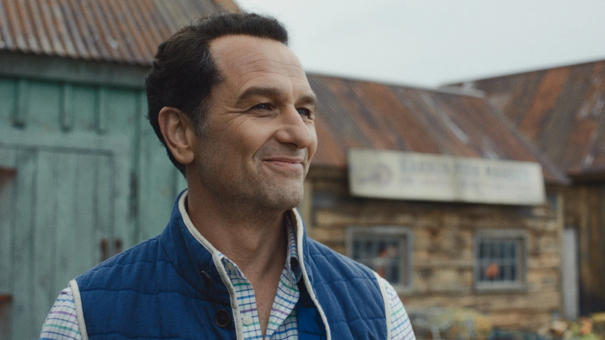 Matthew Rhys em O Segredo de Widow's Bay