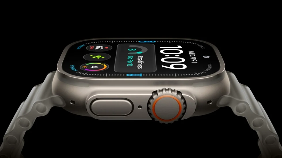 Apple Watch Ultra 4 visto de perfil, com caixa de titânio