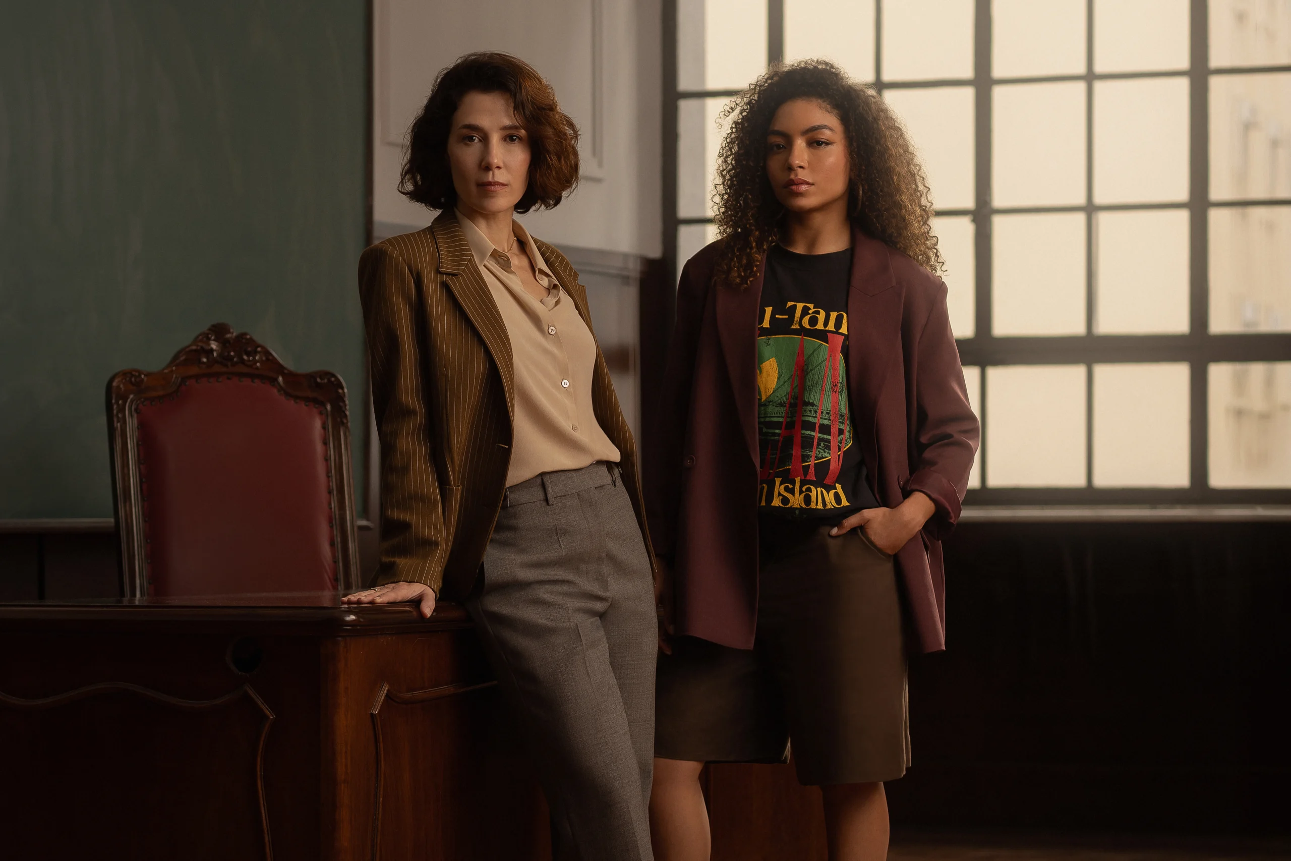 Marjorie Estiano e Any Gabrielly como Inez e Marina em Habeas Corpus