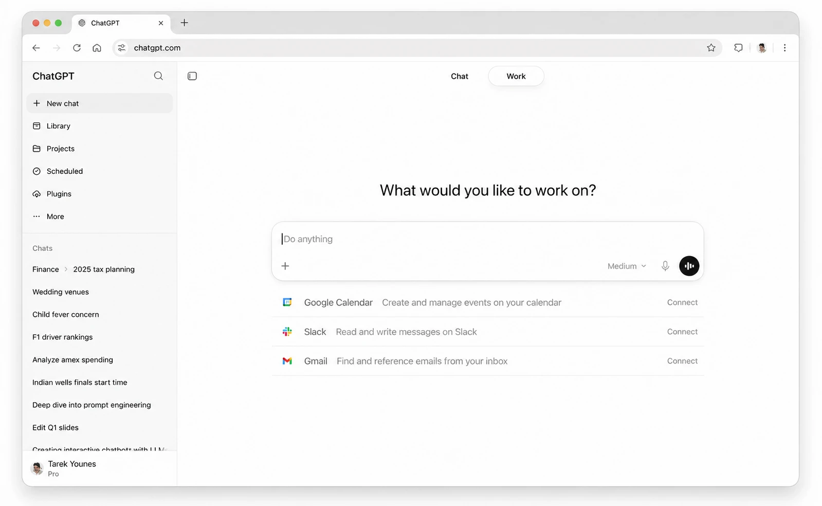 Interface do ChatGPT no navegador com o modo Work selecionado e opções para conectar Google Calendar, Slack e Gmail