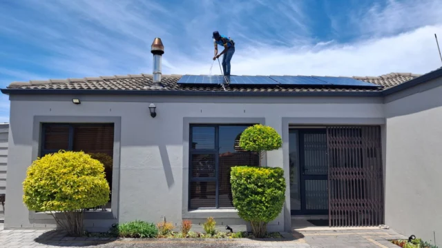 Quanto custa colocar energia solar em casa em 2026? Veja preços e economia
