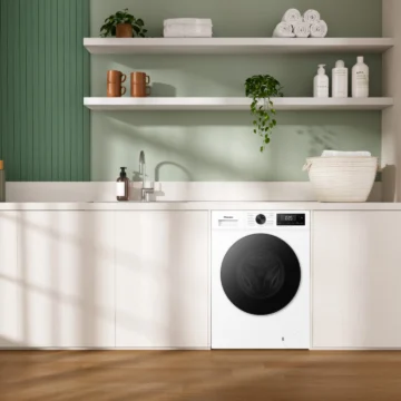 Hisense 1i vale a pena? Lava e seca de 11 kg custa menos de R$ 3 mil, mas atenção aos 55 cm