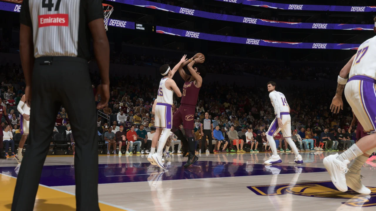NBA 2K27 melhora em quadra, mas novamente cobra caro pela evolução