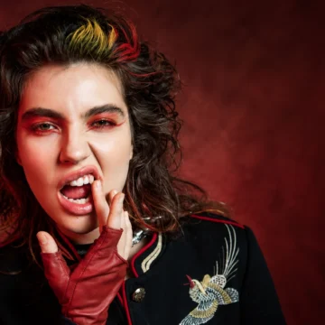 Vermelho Sangue volta com 10 episódios e elenco promete mais ação na 2ª temporada