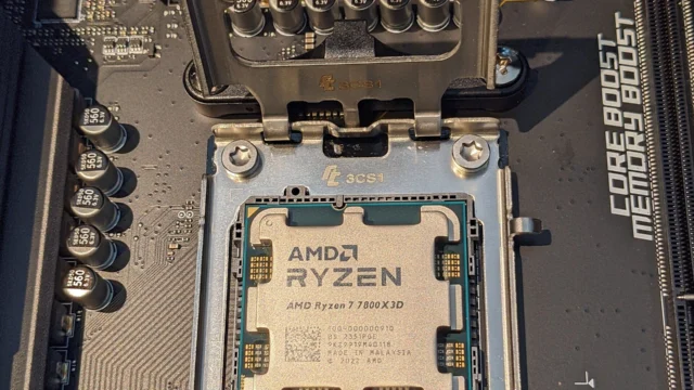 1920px Ryzen 7 7800 X3D2C unlocked