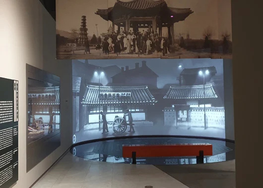 Exposição do Museu de História de Seul sobre Gyeongseong durante o domínio colonial japonês
