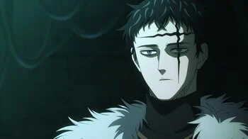 Asta em cena do episódio 171 de Black Clover durante a preparação para a guerra contra Spade