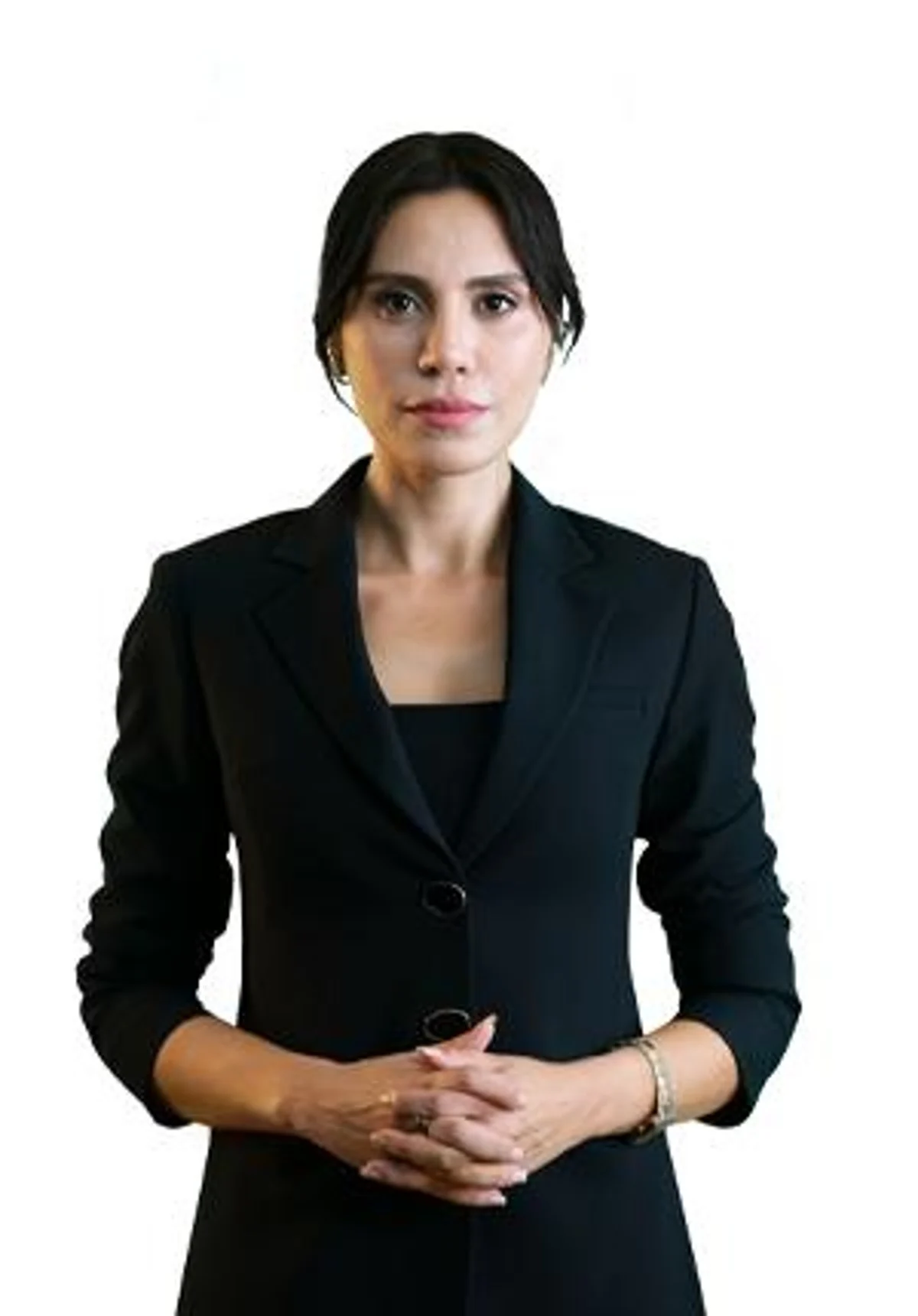 Şükran Ovalı como Derya em Yargı: Segredos de Família