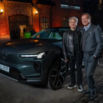 Volvo e Nvidia preparam carros que dirigem sozinhos nas cidades até 2030; entenda