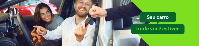 Imagem promocional da Localiza mostra entrega da chave a um motorista dentro de um carro