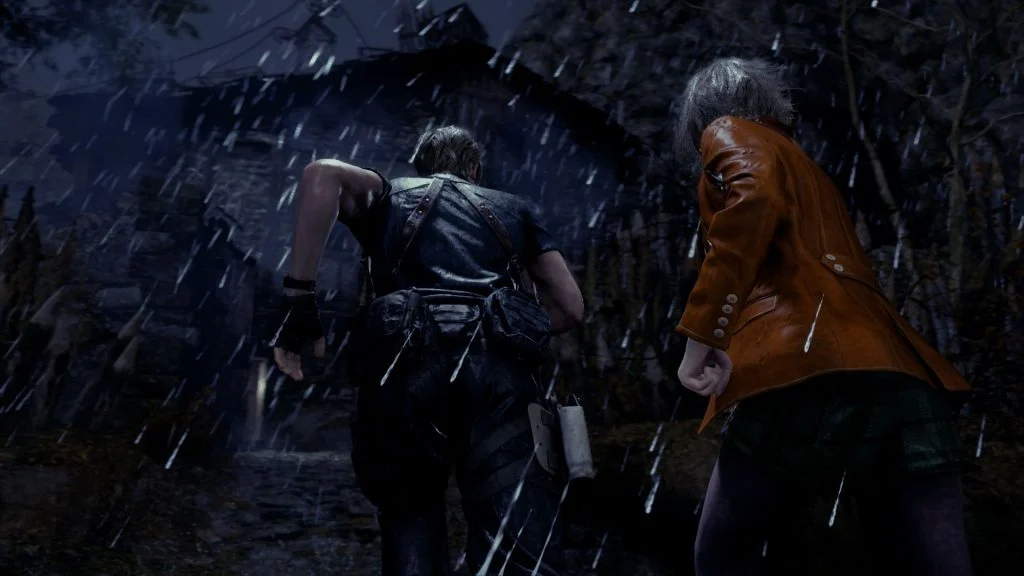 Leon e Ashley correm sob chuva forte em Resident Evil 4 Remake