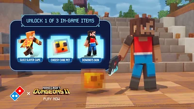 Imagem oficial mostra os três itens digitais da Domino’s em Minecraft Dungeons II: capa, mascote Cheesy Cube e visual de personagem