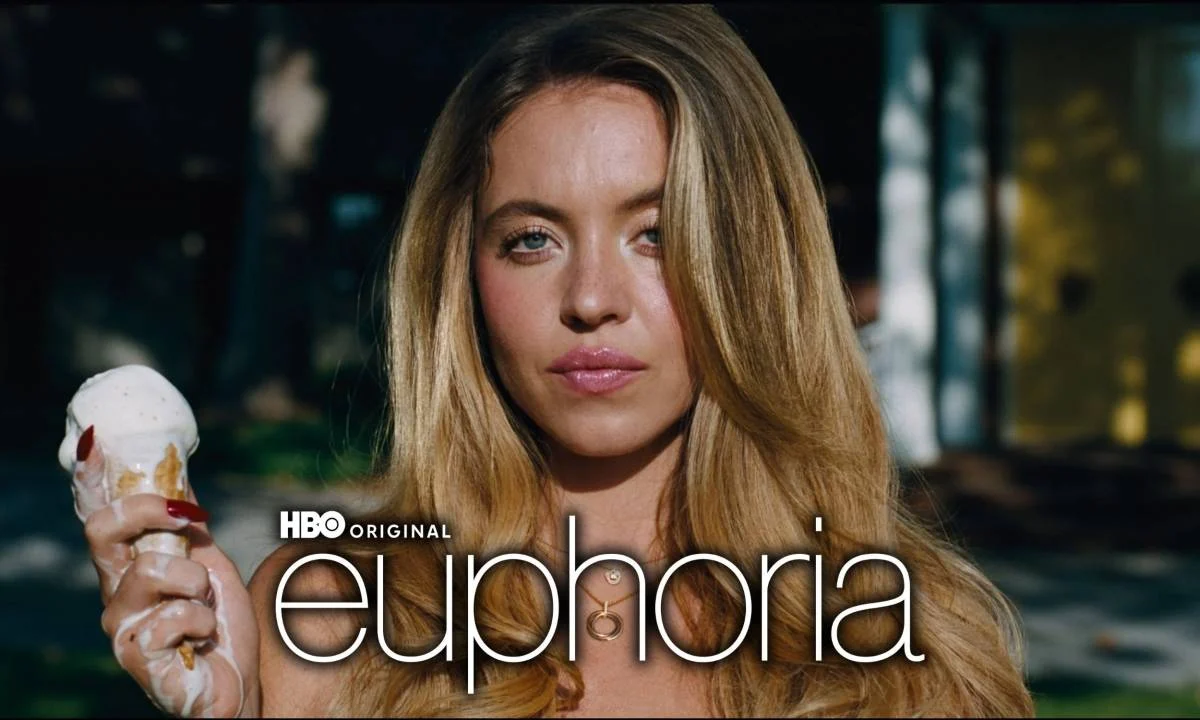 Sydney Sweeney como Cassie na terceira temporada de Euphoria