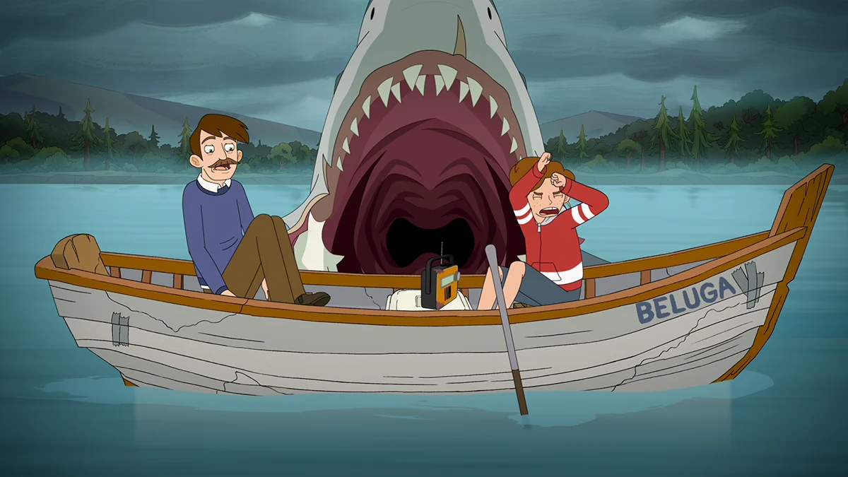 Nathan e Ben em um barco de madeira, com um tubarão gigante atrás deles, na segunda temporada de Hotel Assombrado