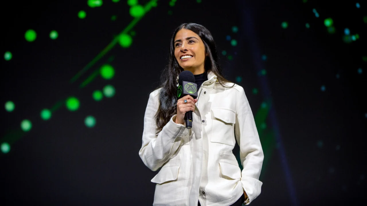 Asha Sharma, CEO do Xbox, durante apresentação da Microsoft