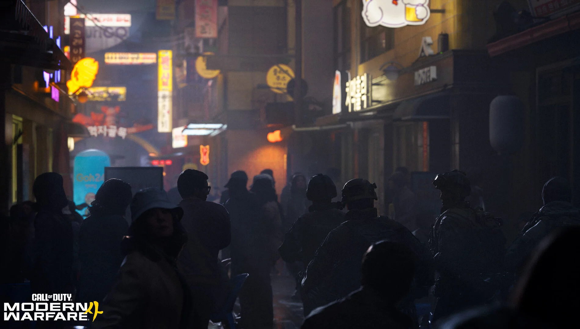 Militares entre civis em uma rua iluminada por letreiros na Coreia em Modern Warfare 4