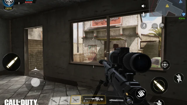 HUD e controles do multiplayer de Call of Duty Mobile