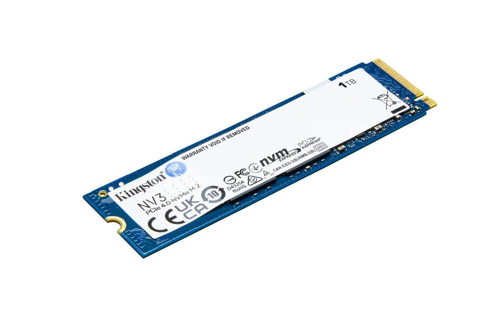 SSD Kingston NV3 de 1 TB no formato M.2 2280, com placa azul e etiqueta branca
