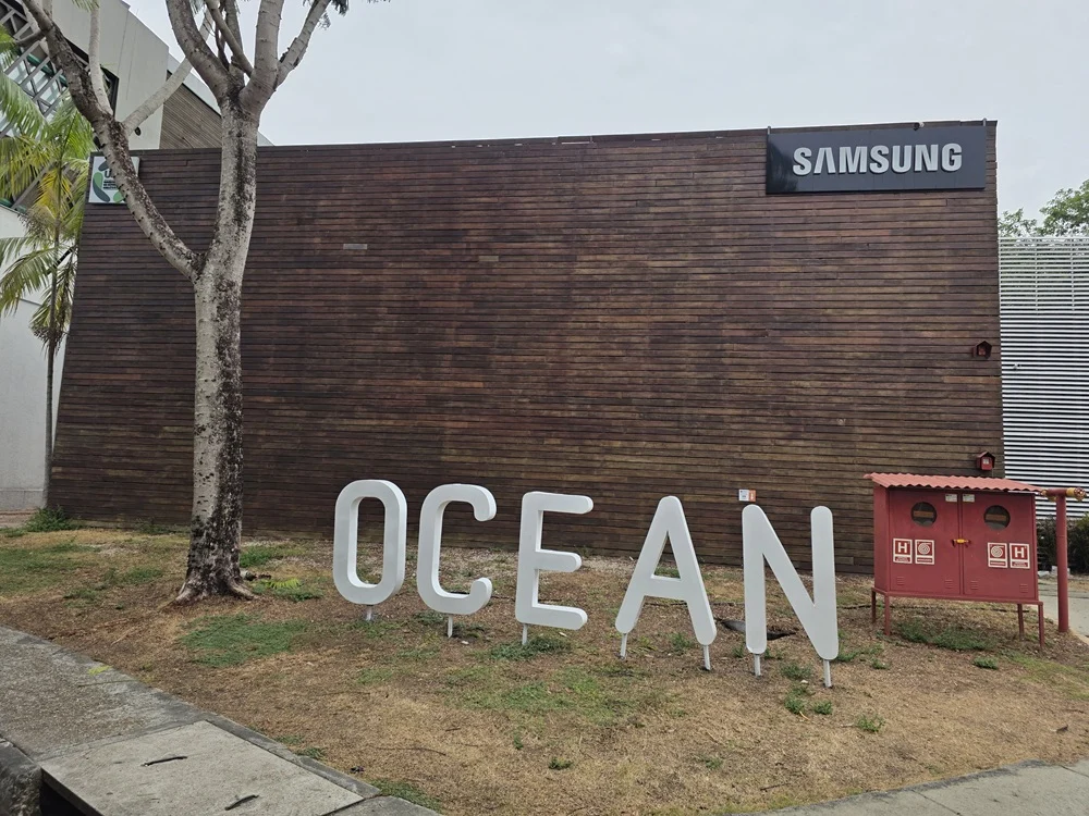Fachada do Samsung Ocean em Manaus, programa de capacitação tecnológica da Samsung