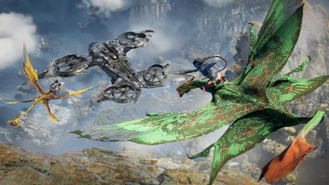 Dois Na’vi montados em banshees enfrentam uma aeronave em Avatar Frontiers of Pandora
